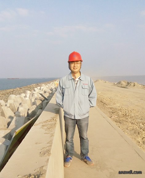 【人物志】敬业之楷模：曹德跃经理
